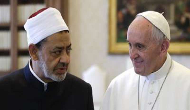 Egitto, al Azhar prepara una dichiarazione sul “rinnovamento del discorso religioso”