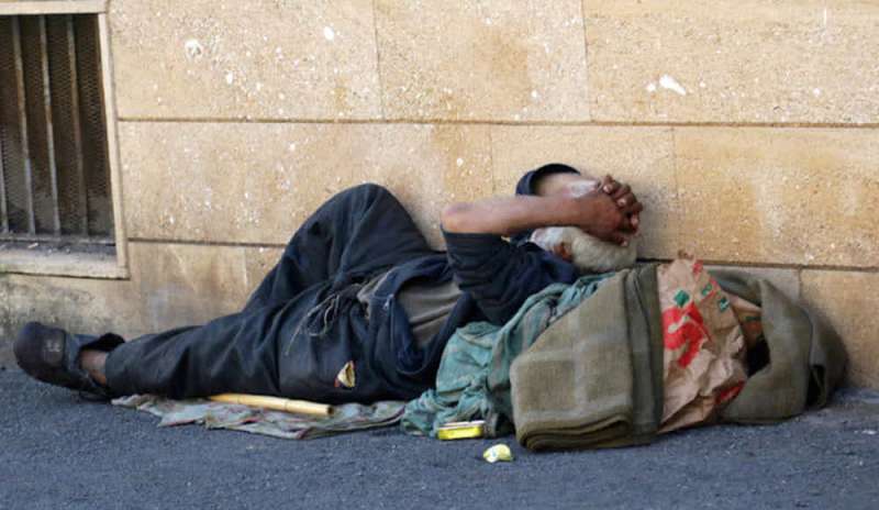 Emergenza caldo: oltre 50mila senzatetto a rischio