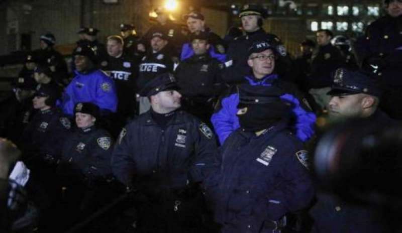 Emergenza a New York, giubbotti antiproiettili obbligatori per la polizia