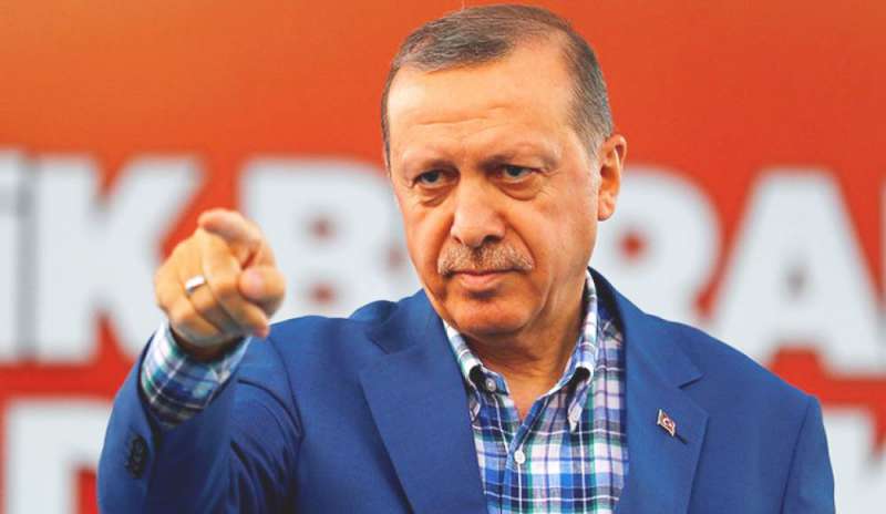 Erdogan: “Manderemo all'aria i vostri piani”