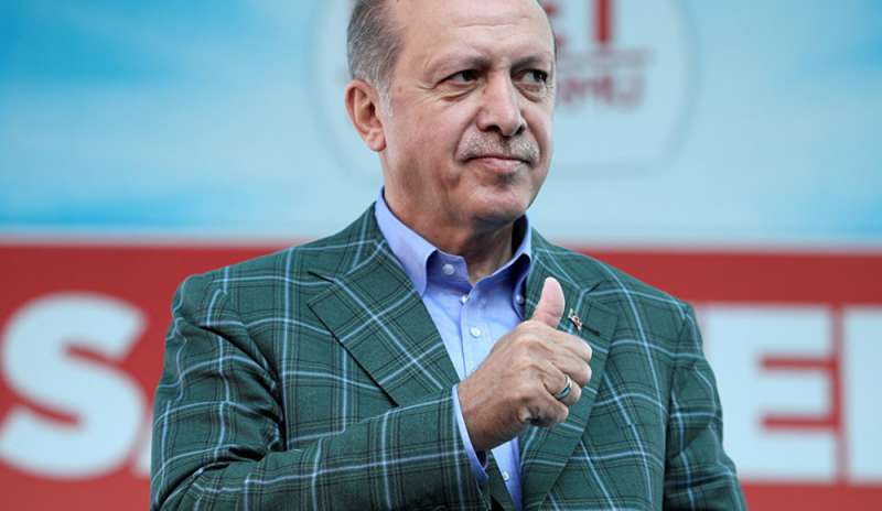 Erdogan: “Porte aperte all'Europa”