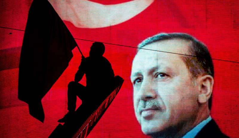 Erdogan, un “califfo” in udienza dal Papa