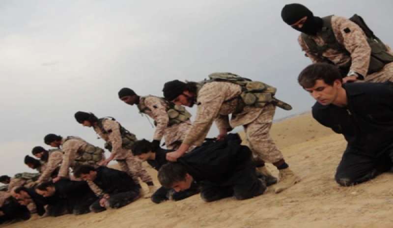 ESECUZIONI DI MASSA DELL’ISIS: GIUSTIZIATI 35 OPPOSITORI IN IRAQ