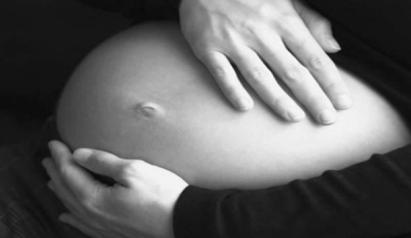 FA ABORTIRE LA MOGLIE 18 VOLTE PER AVERE UN MASCHIO