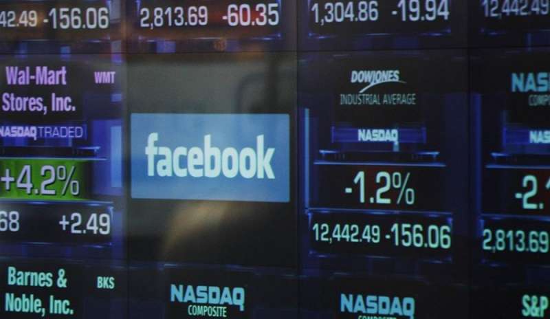 Facebook, altro tonfo a Wall Street