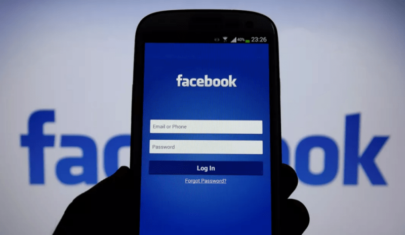 Facebook: “Competenze digitali in Italia? Investiremo”