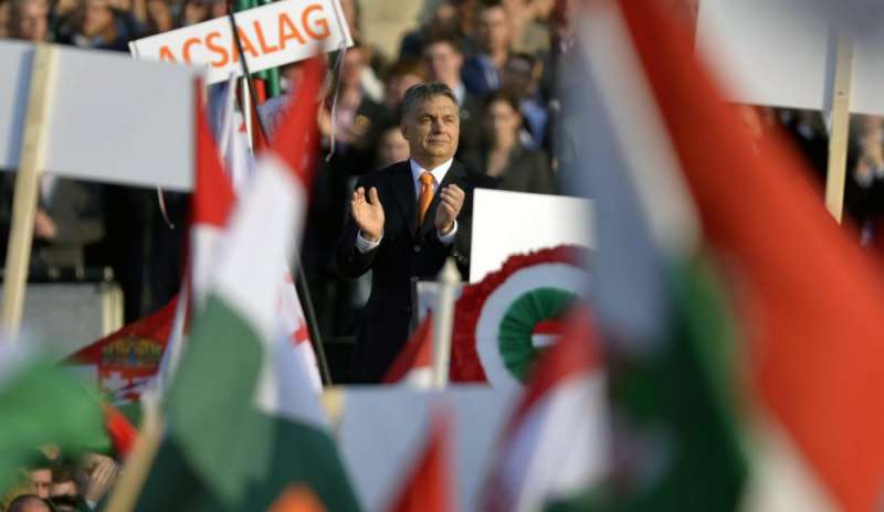 Fidesz: “Non cediamo a ultimatum del Ppe”
