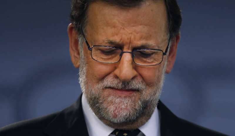 Fondi neri: Rajoy trema ma il Psoe è diviso