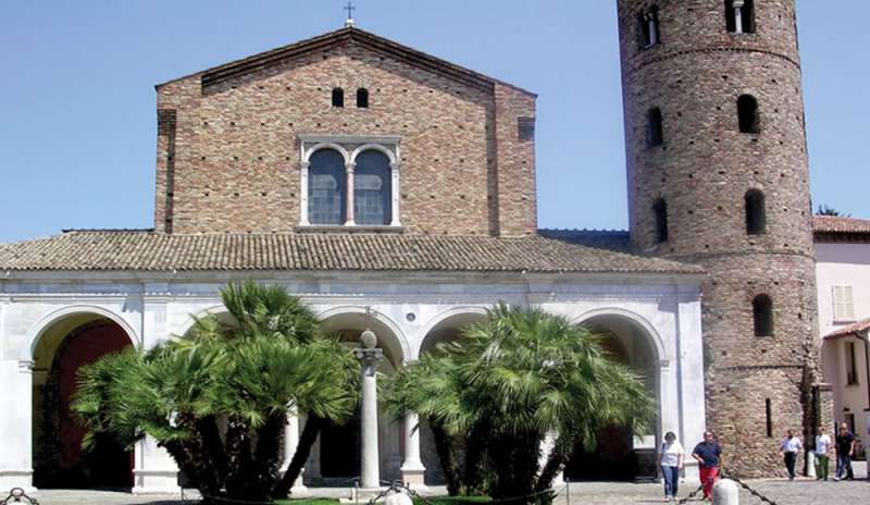 Forte scossa a Ravenna: lievi danni