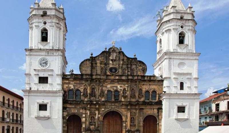 Francesco consacrerà la cattedrale di Santa Maria La Antigua