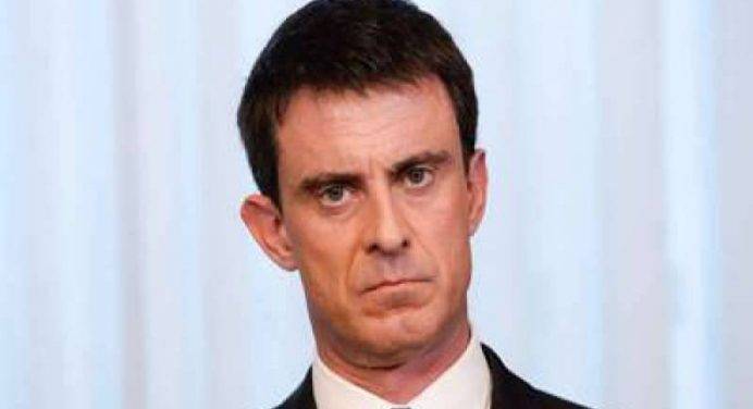 Francia, avviata la procedure di espulsione di Valls dal Partito socialista
