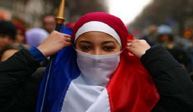 In Francia le università aprono le porte all’Islam
