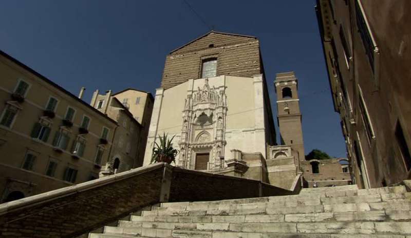 Furto di Ostie consacrate nella chiesa di San Francesco alle Scale