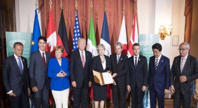G7: leader mondiali uniti sul terrorismo, stop di Trump su migranti e ambiente