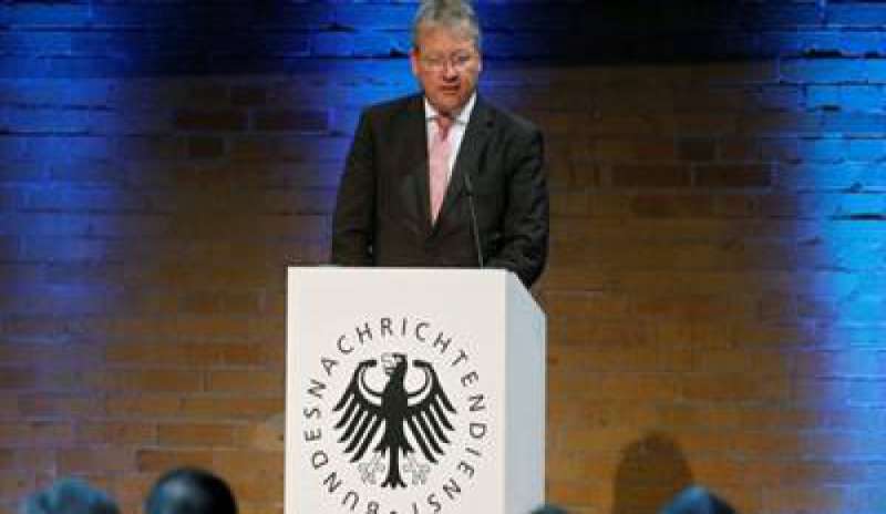 Germania, il presidente dei servizi segreti: “Timori di attacchi hacker russi sul voto del 2017”