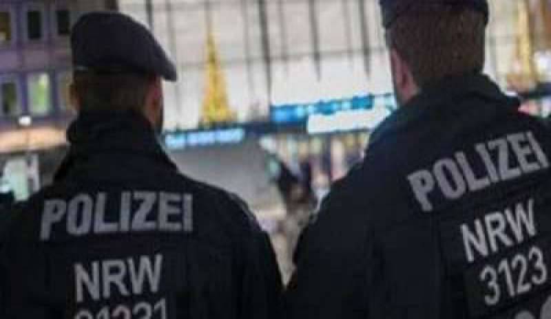 Germania, due donne molestate da 17 profughi a Friburgo
