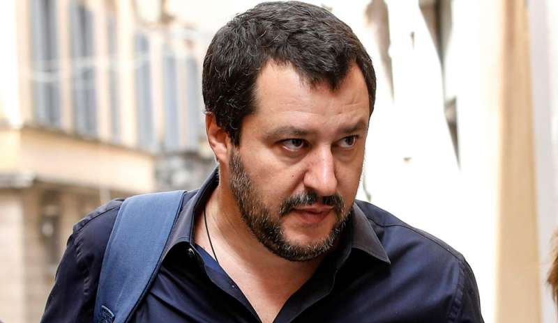 Governo politico: Salvini apre di nuovo?
