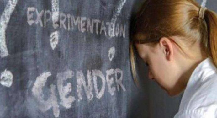 Gran Bretagna: il gender a scuola diventa un documentario