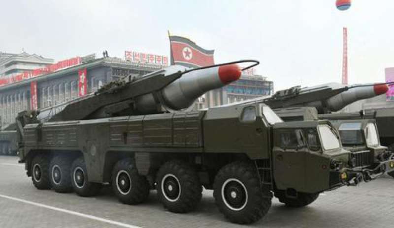 Guerra fredda tra Nord e Sud Corea, lancio di missili dimostrativo