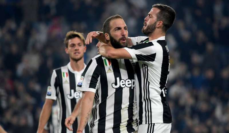 Higuain stende il Milan: a San Siro trionfa la Juventus