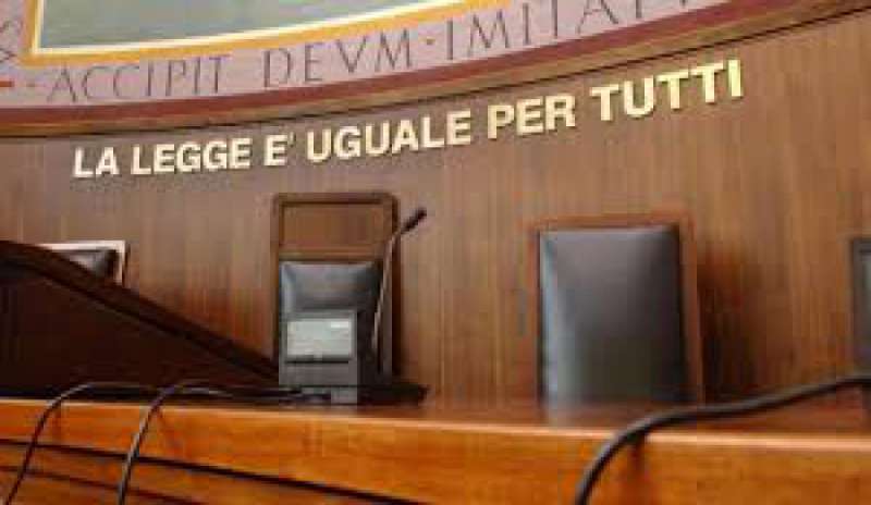 I magistrati a Renzi: in tv ha detto cose non vere