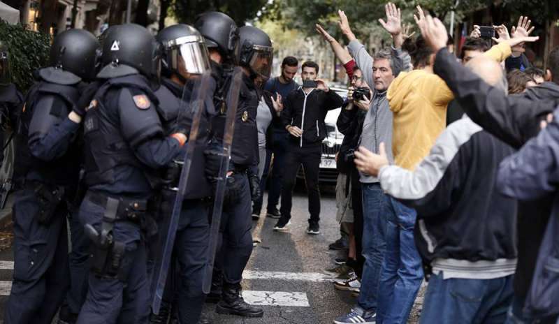 Il governo catalano accusa Rajoy: “Fomenta la Spagna contro di noi”