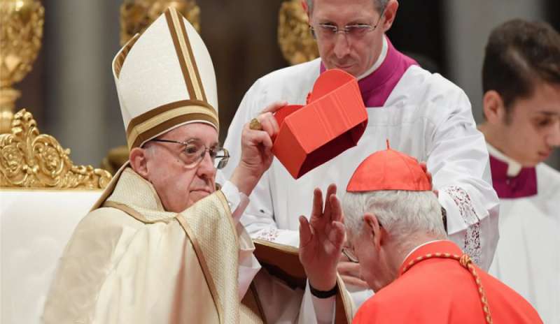 Il Papa ai nuovi Cardinali: “Non siate principi ma servitori”