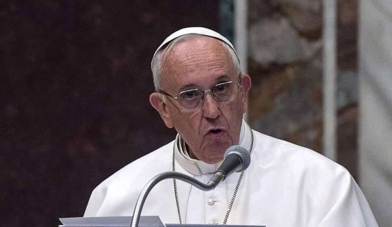 Il Papa ai vescovi: “Sulla formazione dei sacerdoti niente campanilismi”
