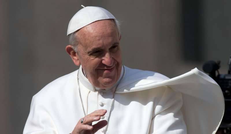 Il Papa: “Al centro della storia c'è una Parola donata da Dio”</p>