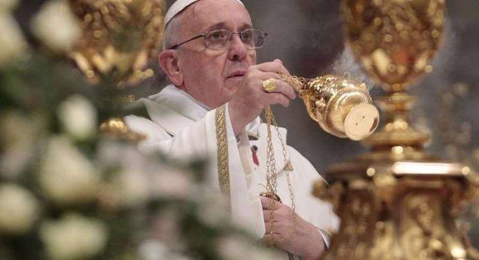 Il Papa: “Il pianto di Dio ci svegli dall'indifferenza”