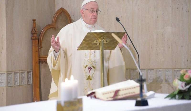 Il Papa: “Il vescovo custodisca e confermi la fede”