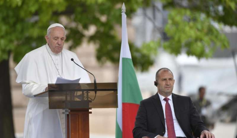 Il Papa in Bulgaria, tra migrazioni e futuro
