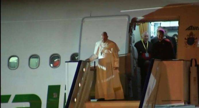 Il Papa è in Mozambico