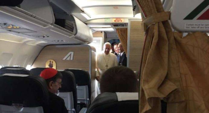 Il viaggio del Papa verso Ginevra