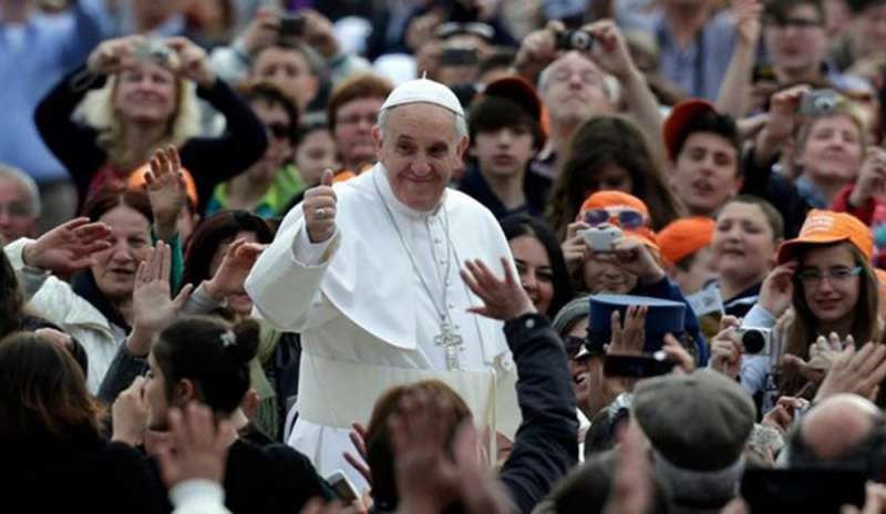 Il Papa incontra i ragazzi, fra fede e missione
