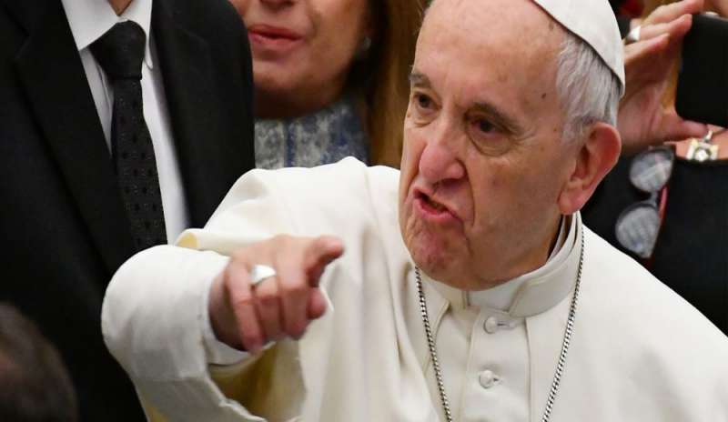 Il Papa: “No a chi accusa i migranti di tutti i mali”