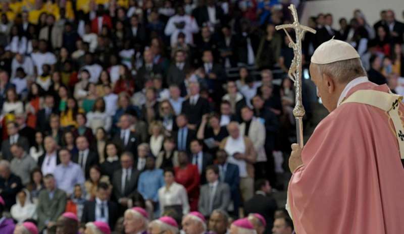 Il Papa saluta il Marocco: “La ricchezza è nella compassione”</p>