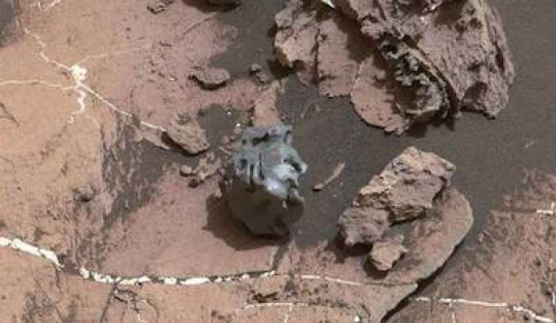Nasa: scoperto sul Pianeta Rosso un meteorite “nero”