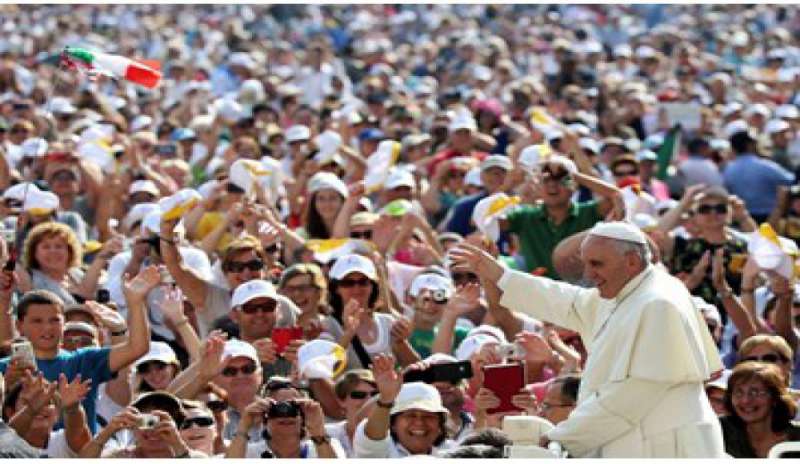 In crescita la popolarità di Bergoglio. Lo rileva il Rapporto Eurispes