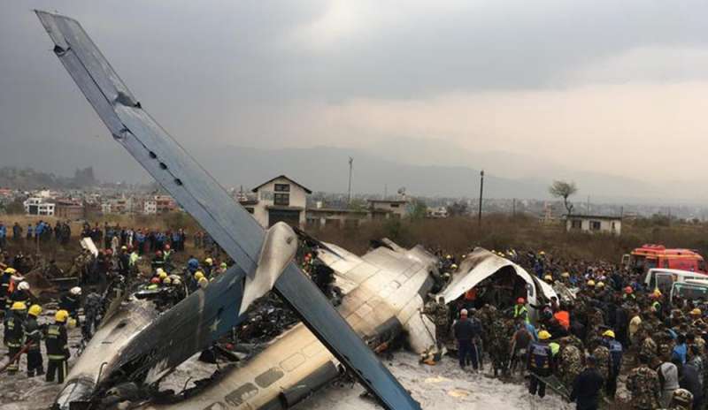 Incidente aereo: 27 morti