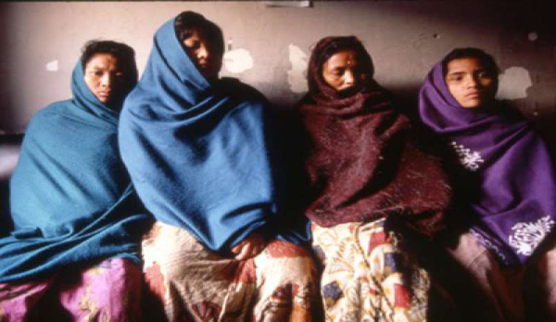 INDIA: CAMPAGNA DELLE DONNE CONTRO IL “DIVORZIO IMMEDIATO”
