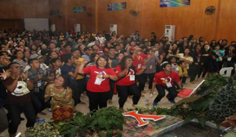 INDONESIA: 700 RAGAZZI ALLA PRIMA GIORNATA DIOCESANA GIOVANILE