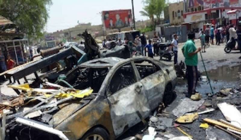 IRAQ, ALMENO 10 MORTI IN UN ATTENTATO DELL’ISIS A BAGHDAD