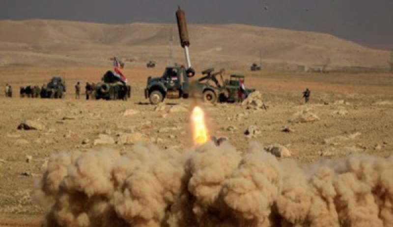 Iraq, fonti militari denunciano attacco chimico a Mosul: “Missile a gas dell’Isis”