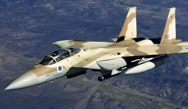 Israele abbatte un aereo siriano sul Golan
