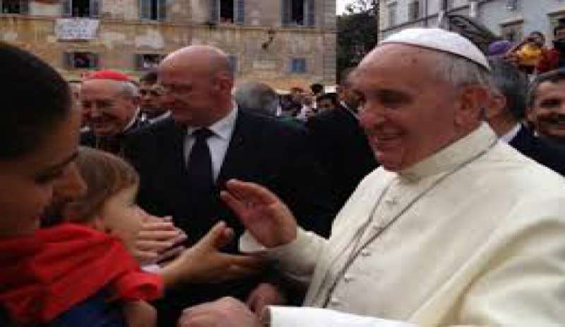 Istanbul, omelia del Papa: “Lo Spirito Santo fa l’unità della Chiesa”