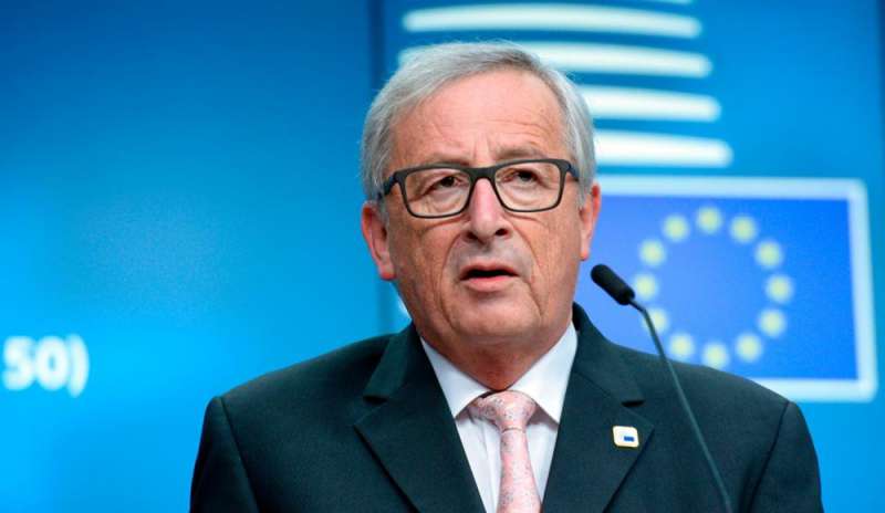 Juncker: “Fase 2 a ottobre? Serve un miracolo”
