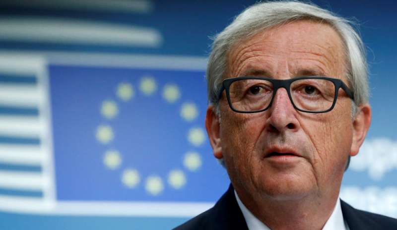 Juncker: “L'accordo sul backstop non si discute”
