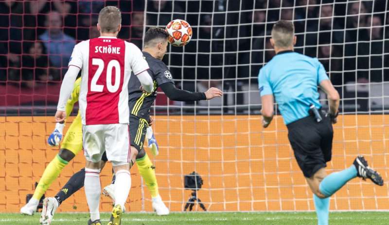 La Juve regge, l'Ajax gioca: 1-1