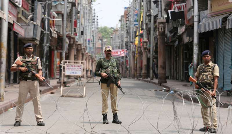 L'India annulla l'autonomia del Kashmir